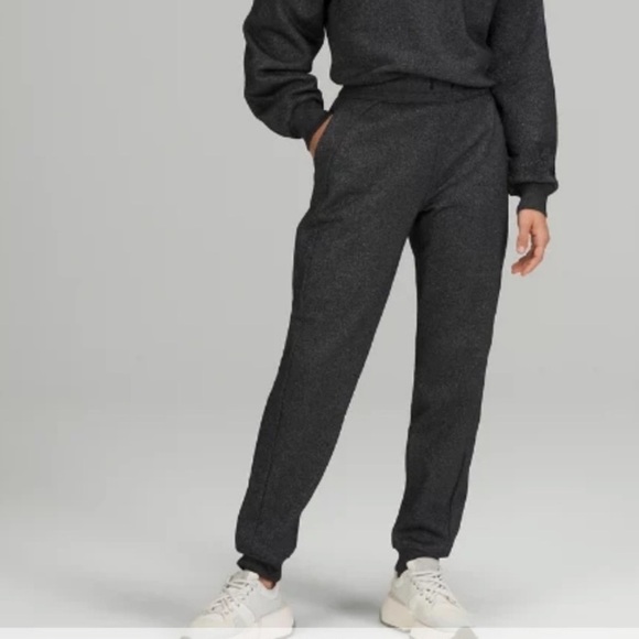 lululemon athletica Pants - 🔥 Lululemon Scuba Jogger HR Full Length Black Sparkle